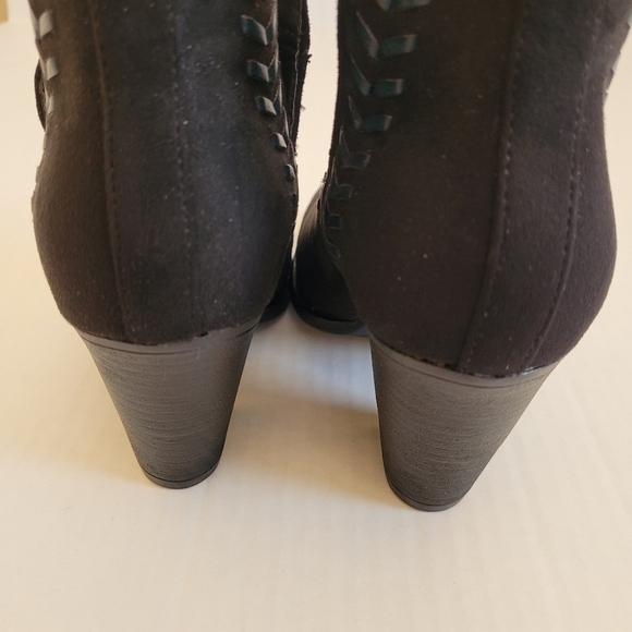 Dominique Nicole Black Booties Sz 8W - Picture 7 of 11